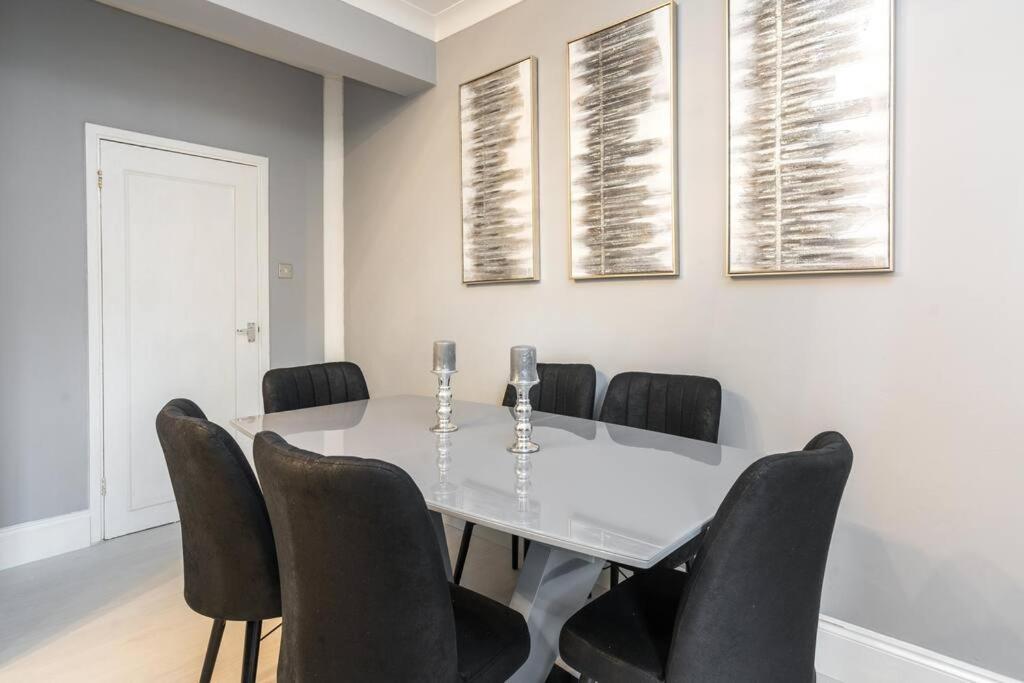 Exceptional Spacious City Apartment لندن المظهر الخارجي الصورة