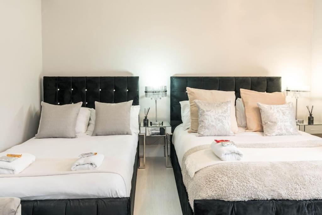 Exceptional Spacious City Apartment لندن المظهر الخارجي الصورة