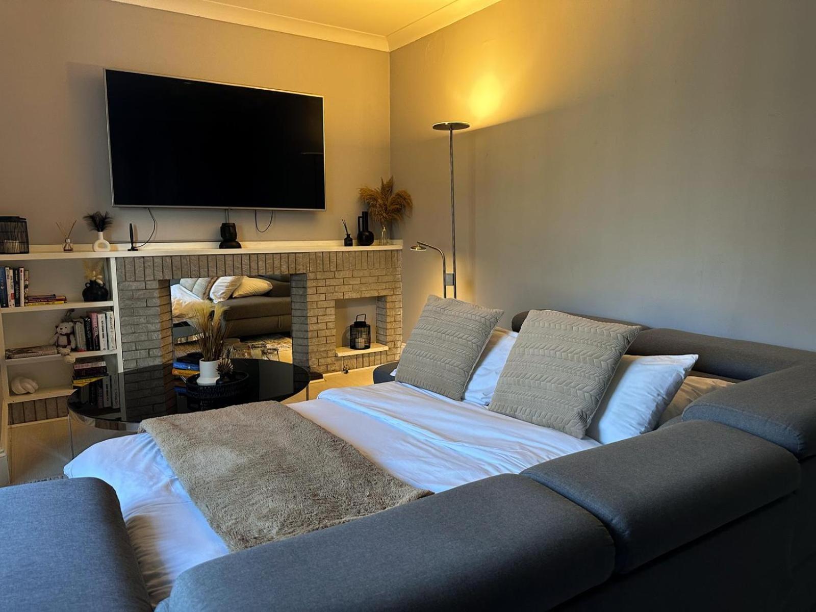 Exceptional Spacious City Apartment لندن المظهر الخارجي الصورة